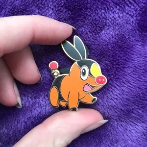 Pokémon Tepig enamel pin 🔥🐷➰